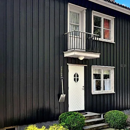 7 Person Holiday Home In Treungen Holiday home