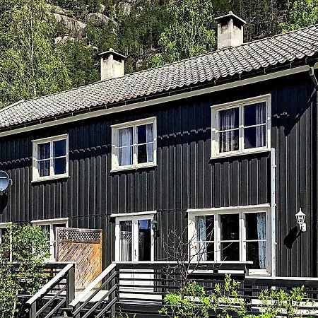 Holiday home 7 Person Holiday Home In Treungen